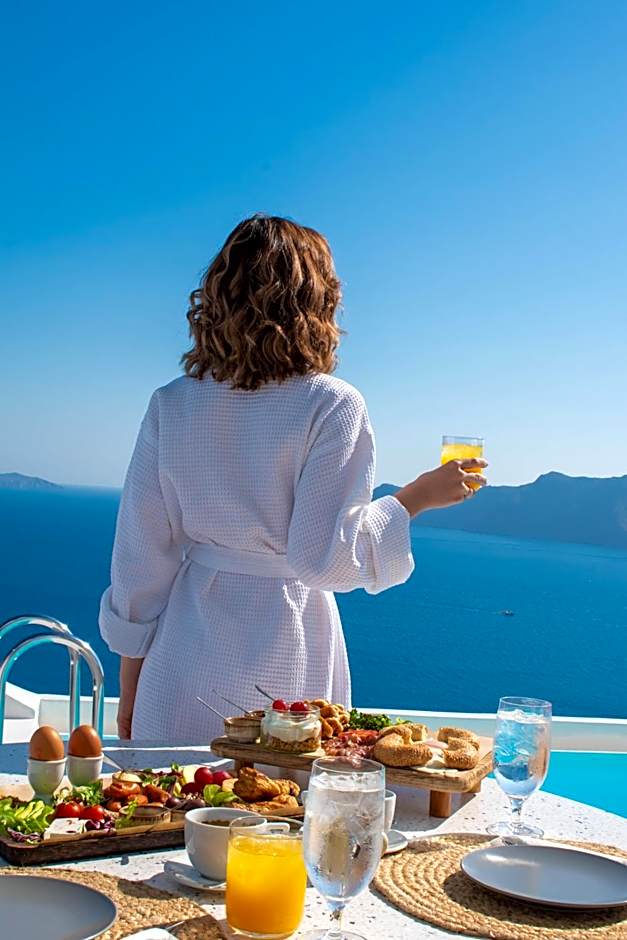 Kima Oia Suites