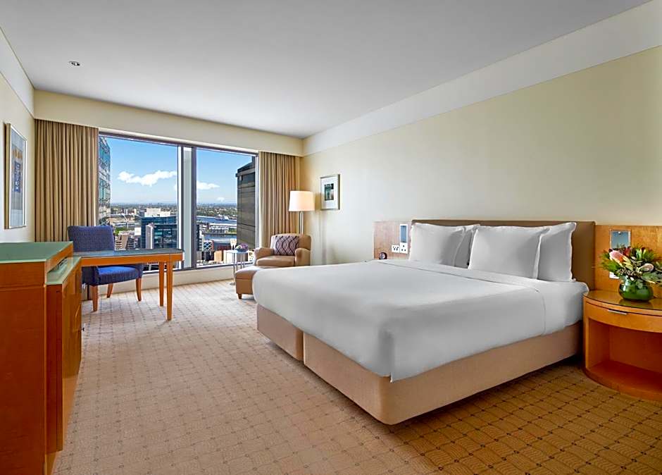 Photo 1 of 4 of Executive Superior 1 King Bed