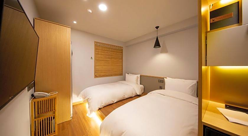 Lala Vianco Business Hotel