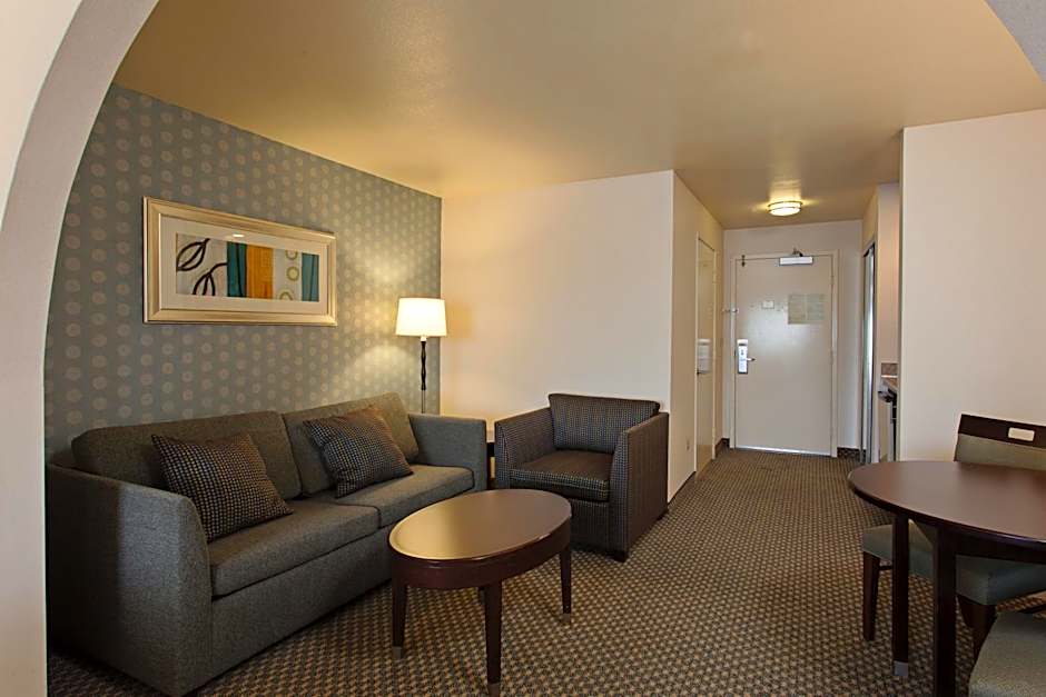 Holiday Inn Express Hotel & Suites Hermosa Beach By IHG