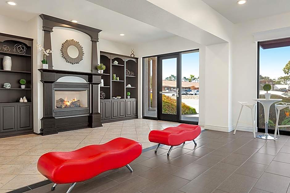 Ramada by Wyndham Marina