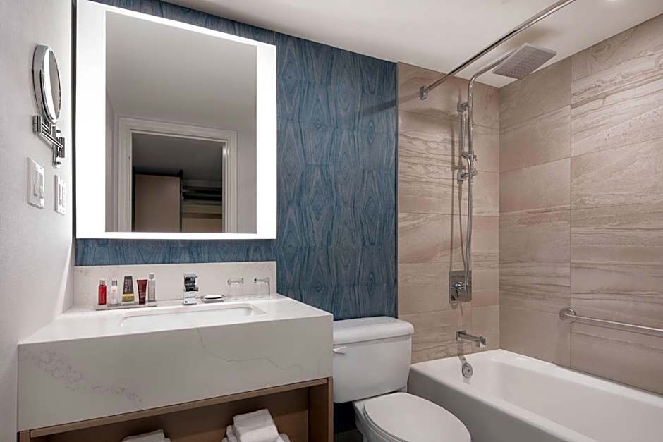 Vancouver Airport Marriott Hotel