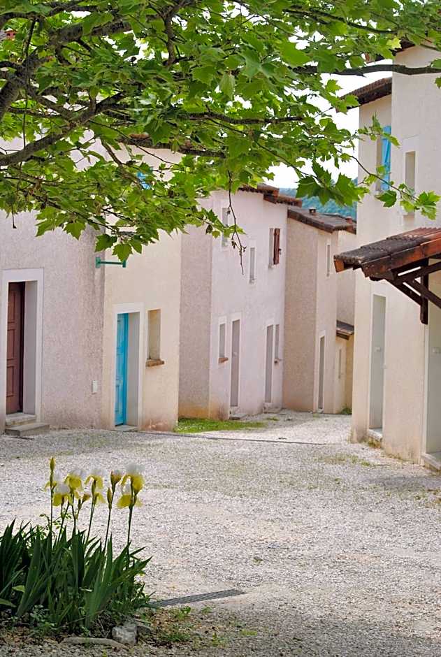 Le Domaine des Cazelles by Ateya Vacances