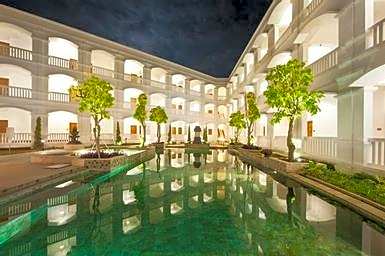 Hotel Ammi Cepu