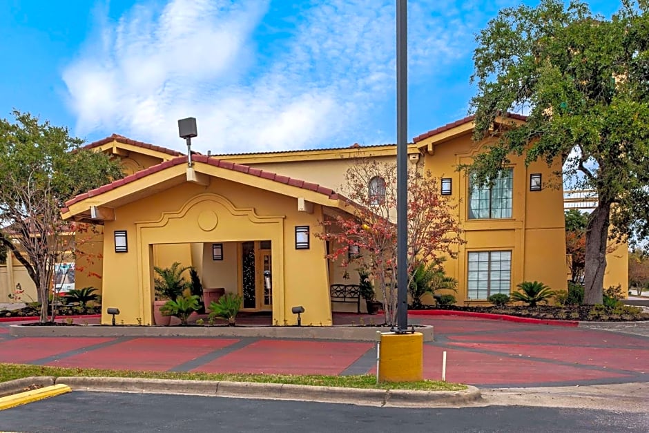 La Quinta Inn & Suites by Wyndham College Station