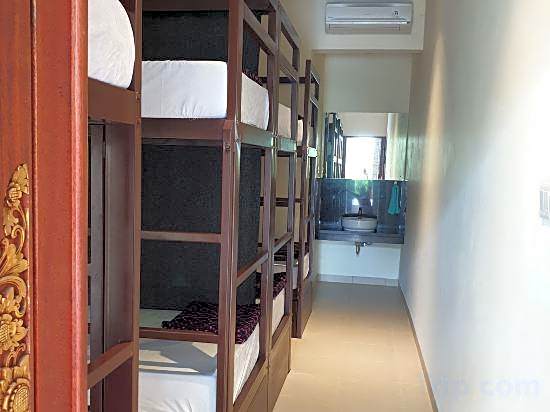 Gelatik B&B - Hostel
