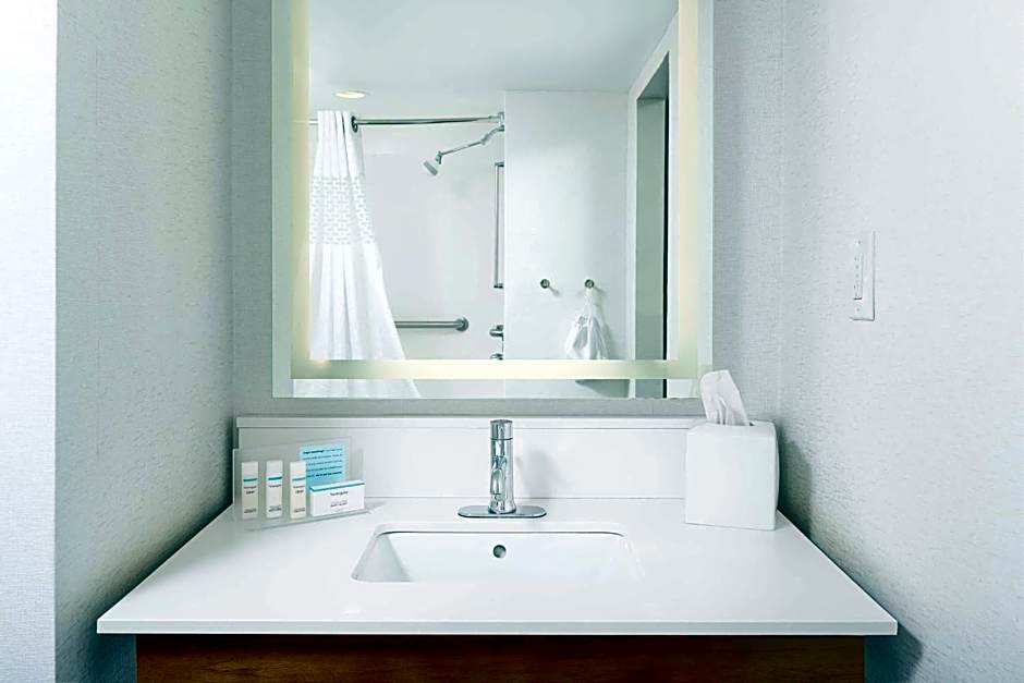Hampton Inn By Hilton Oak Ridge Knoxville