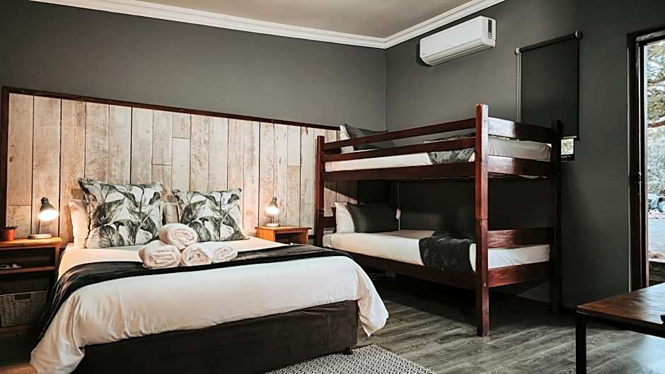 Teri-Lemveli Lodge