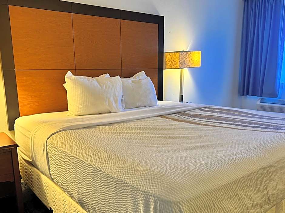 Baymont by Wyndham Meridian