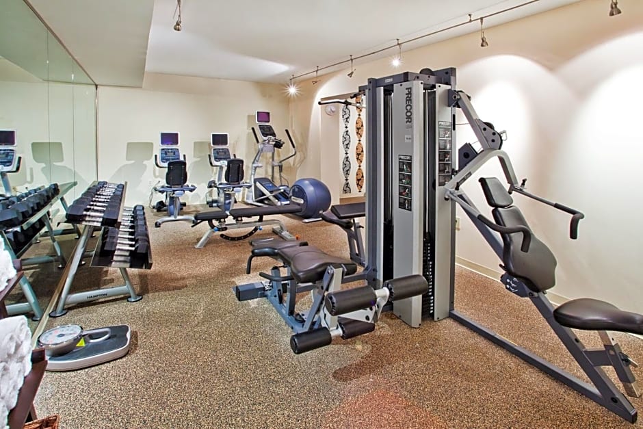 Crowne Plaza Charleston By IHG
