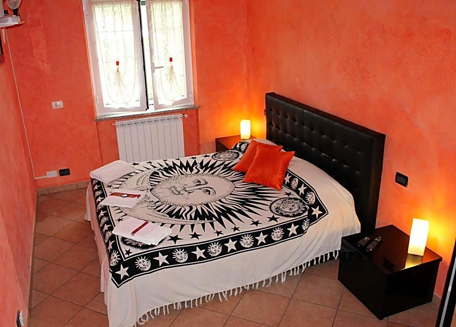 Zdjęcie 1 z 8 — Double Room