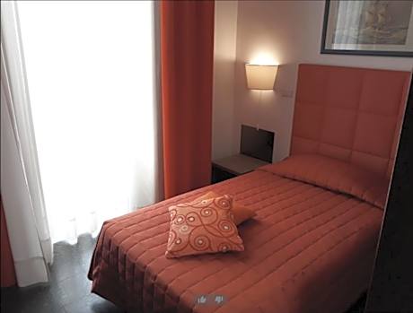 Deluxe Single Room with Balcony