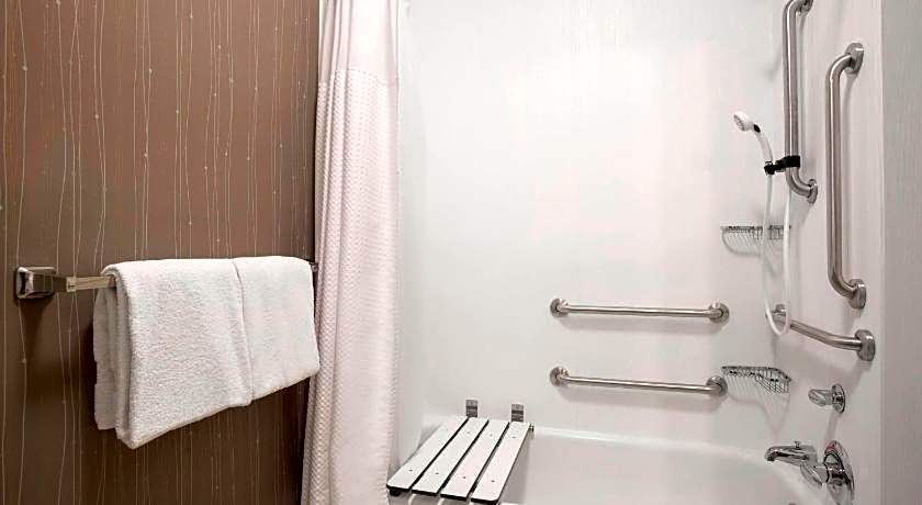 Courtyard by Marriott Champaign