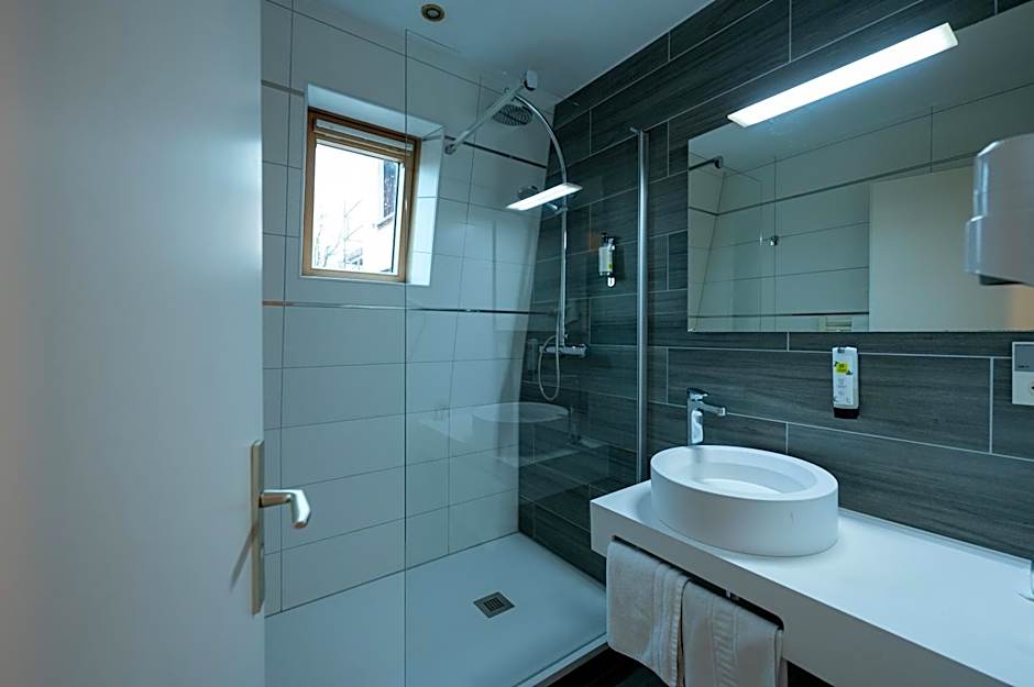 Logis Hôtel Notre-Dame - restaurant ouvert midi et soir sauf dimanche soir