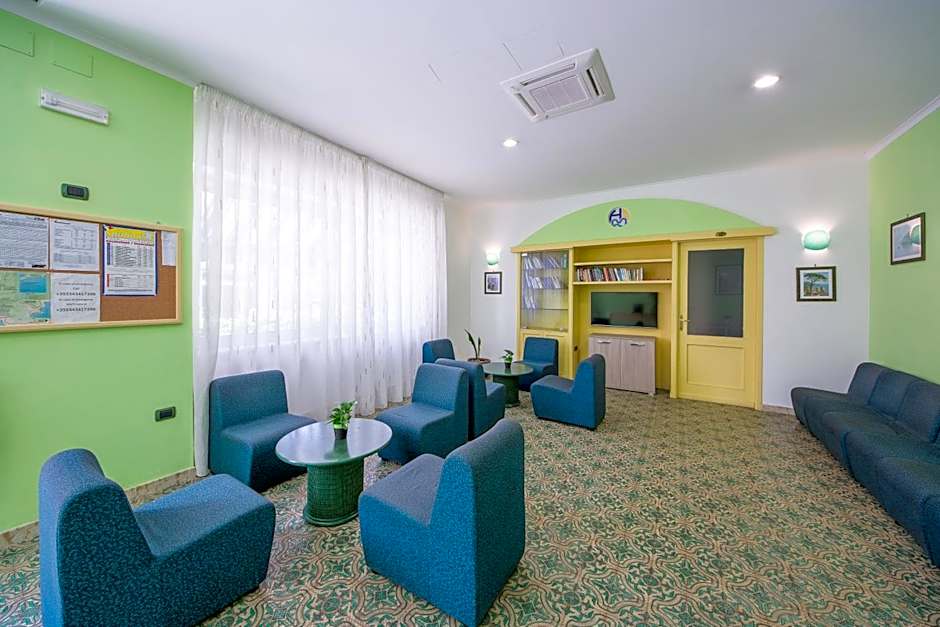 La Residenza Aparthotel