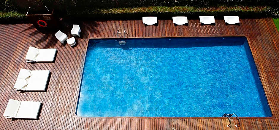 Magnolia Hotel - Adults Only