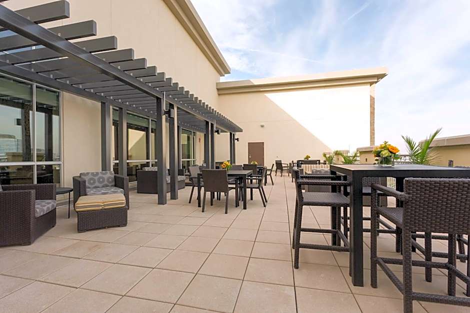 DRURY INN & SUITES DALLAS FRISCO