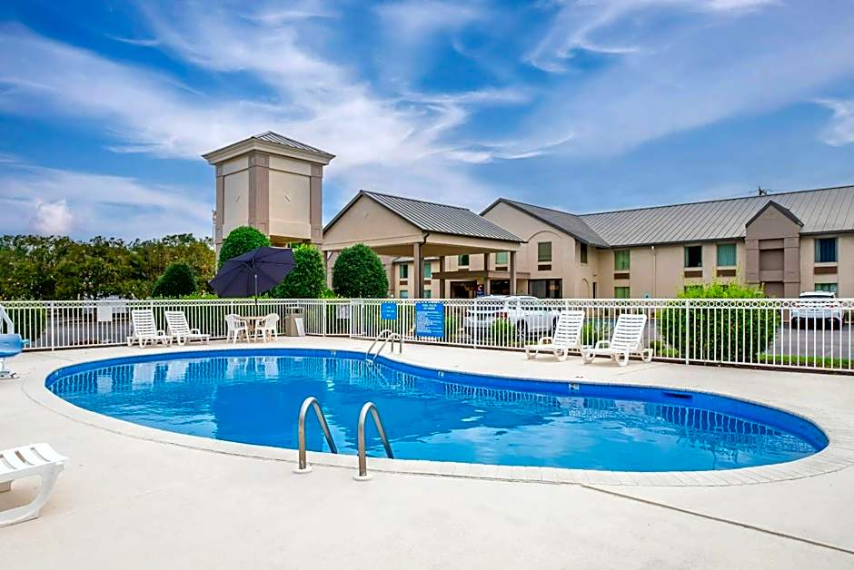 Comfort Inn Petersburg Fort Lee Area