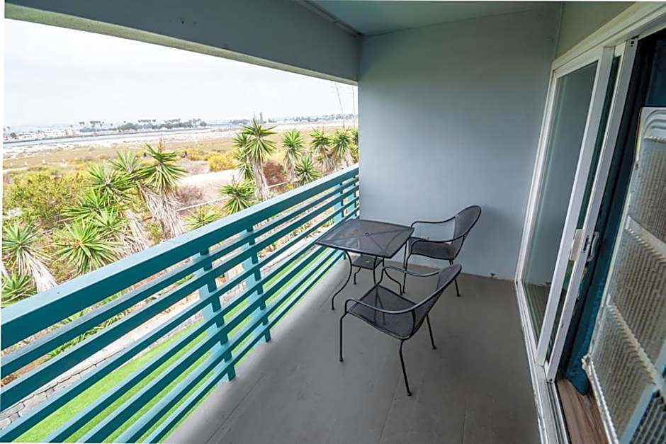 Ocean Villa Inn