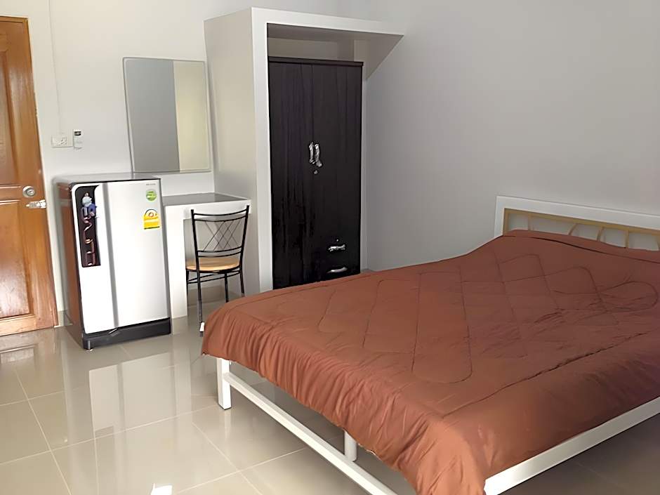 Photo 1 of 6 of Superior 1 Bedroom