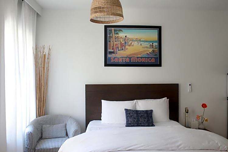 Su Casa at Venice Beach