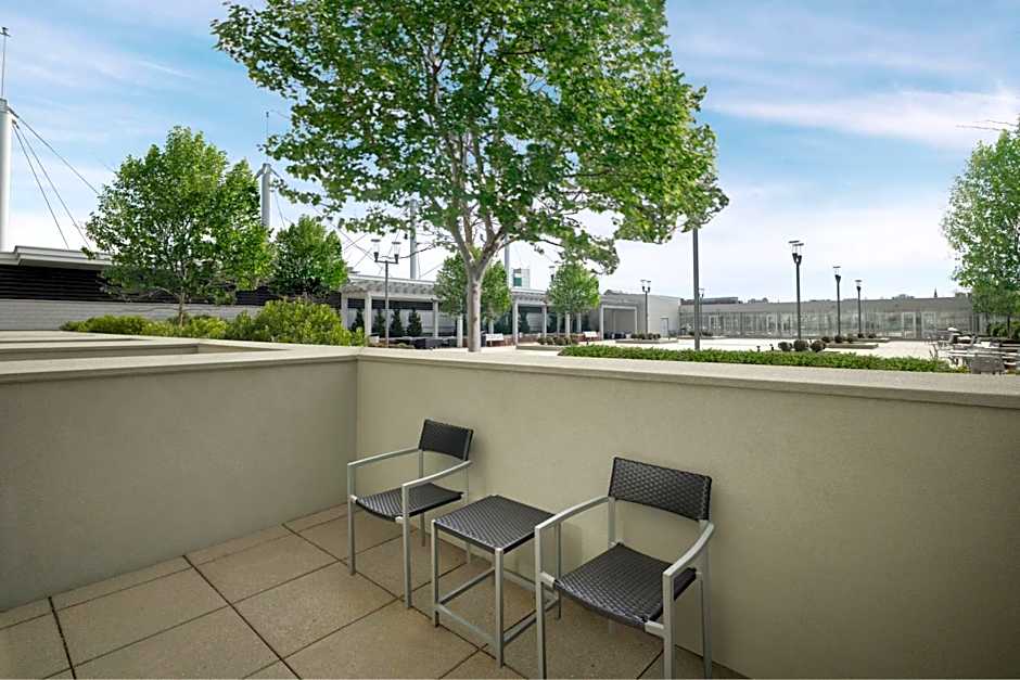 Courtyard by Marriott Erie Bayfront