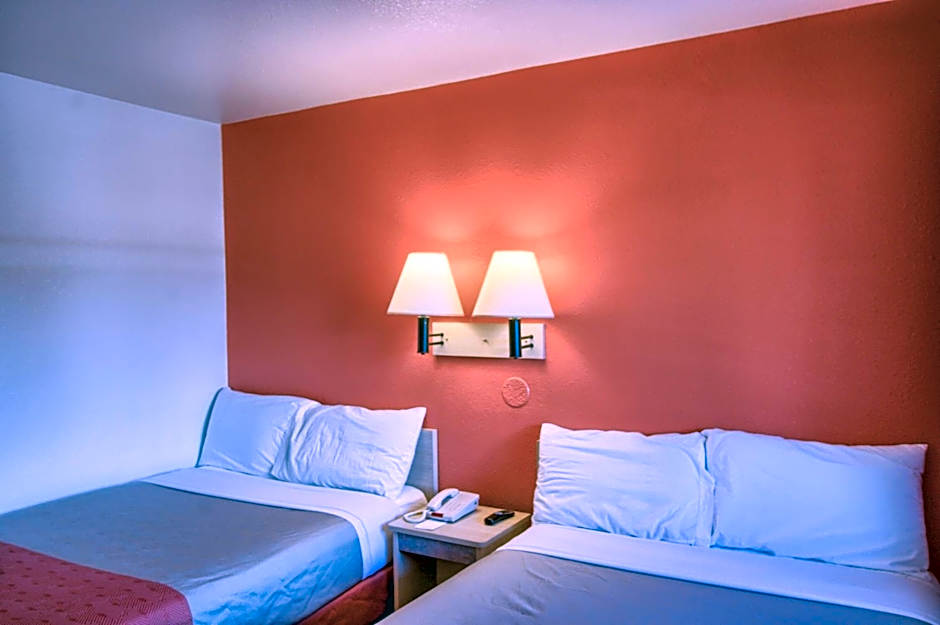 Motel 6-Everett, WA - North