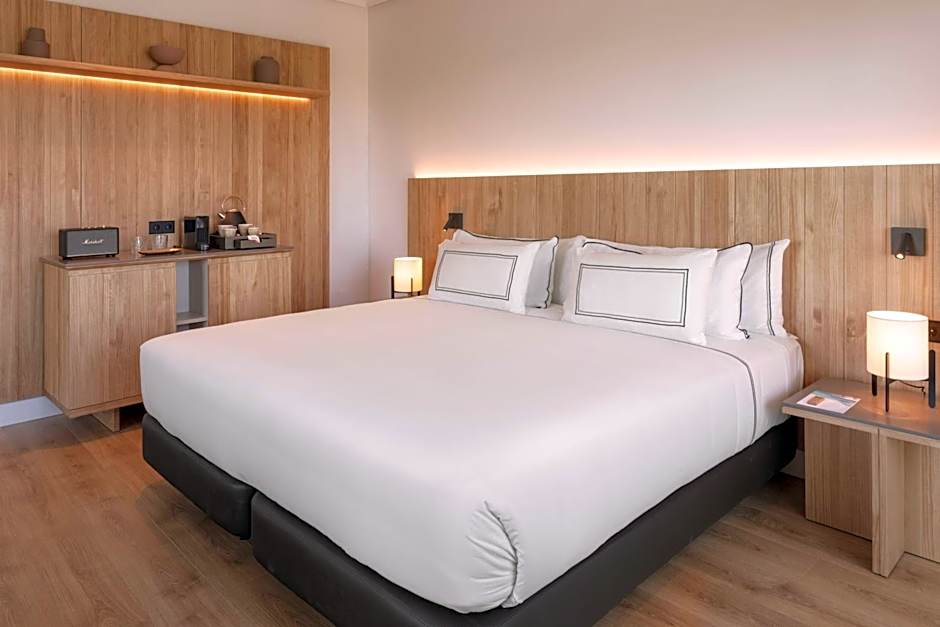 Melia Madrid Barajas