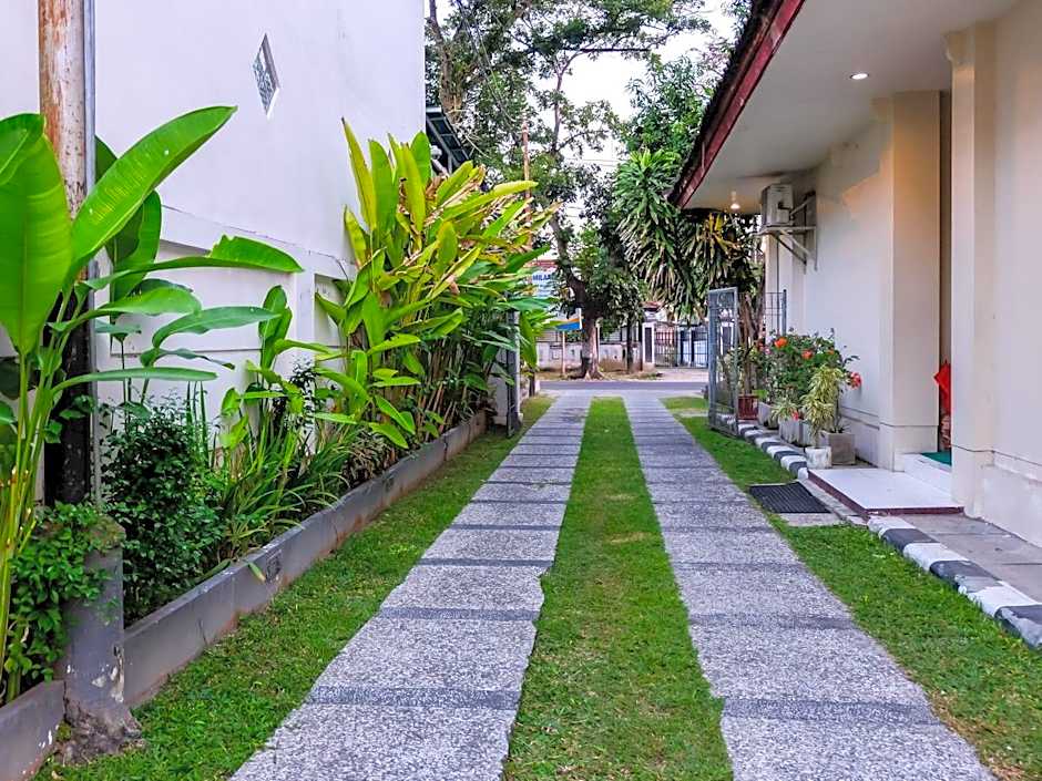 Griya Asri Hotel Mataram