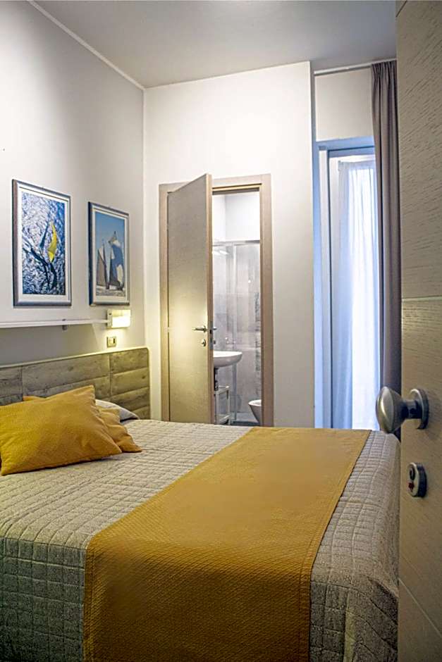 Hotel Sandra