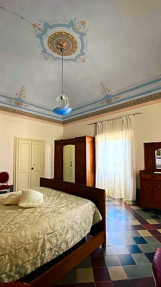 Photo 1 of 2 of Superior Apartment