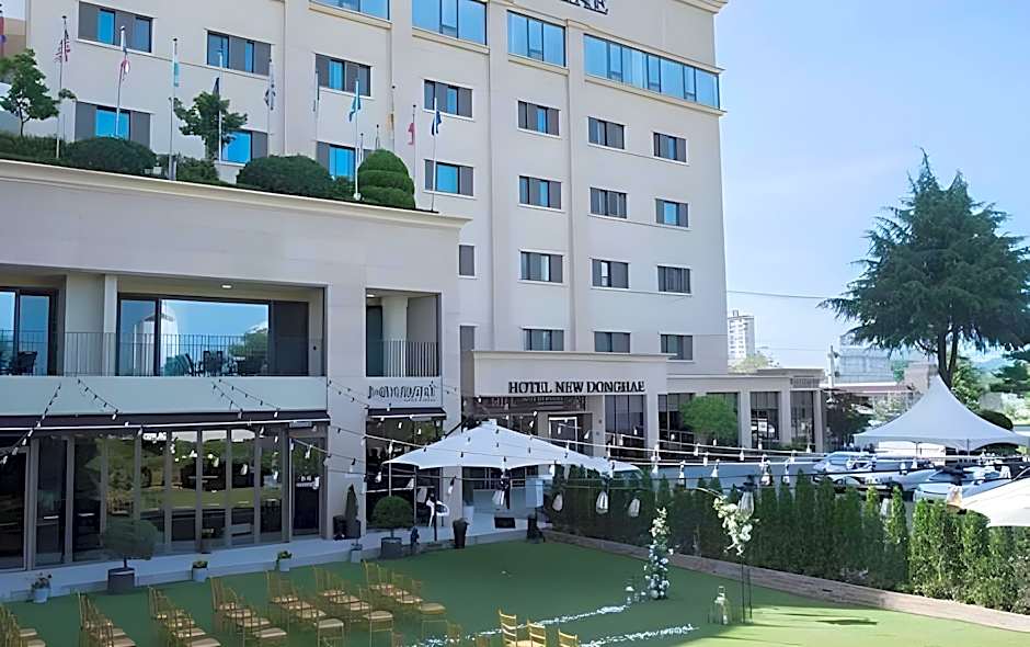 New Donghae Tourist Hotel