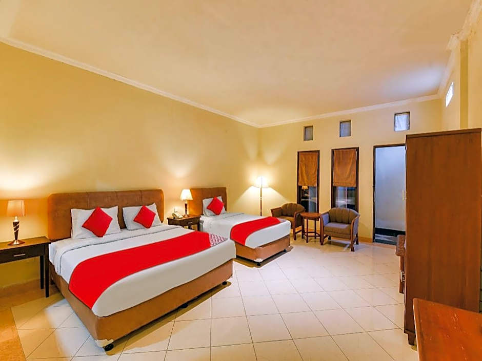 Maxi Hotel & Spa