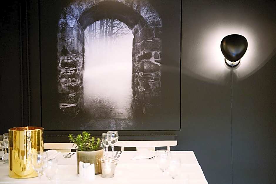 Fredriksten Hotell