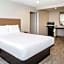 Super 8 by Wyndham Bakersfield CA