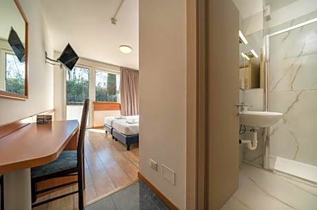 Standard double/twin room