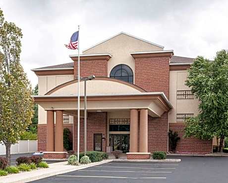 Quality Inn & Suites Niles