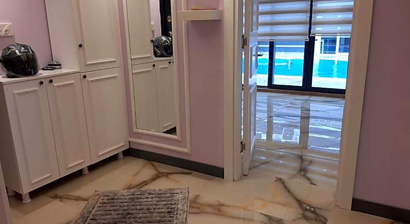 Avullar Palace Hotel