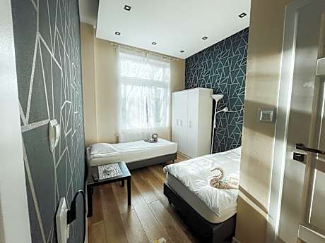 Economy Twin Room - railway track view