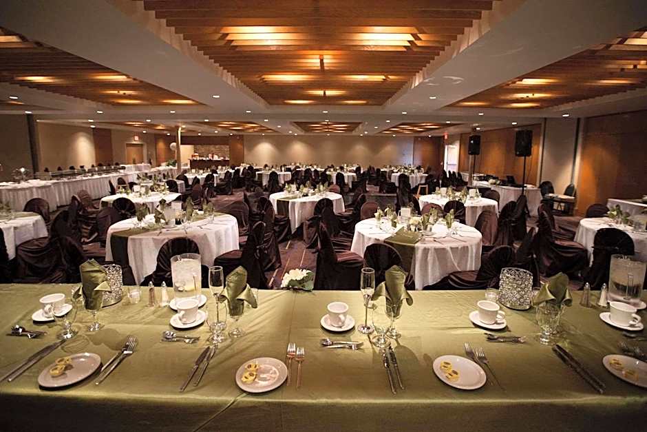 Edmonton Hotel & Convention Center Edmonton