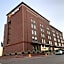 La Quinta Inn & Suites by Wyndham Dallas - Frisco Stadium