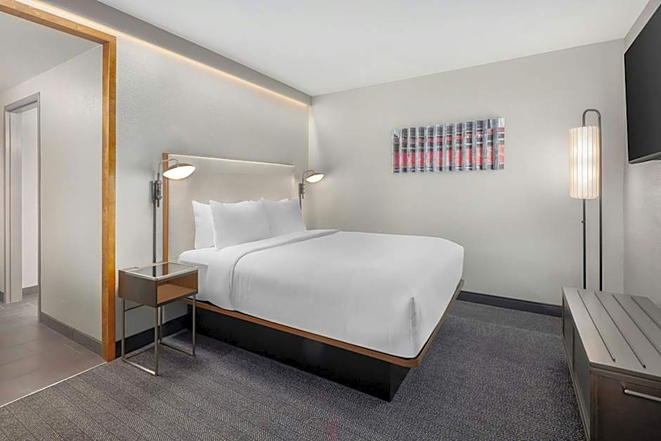 Courtyard by Marriott Athens Downtown