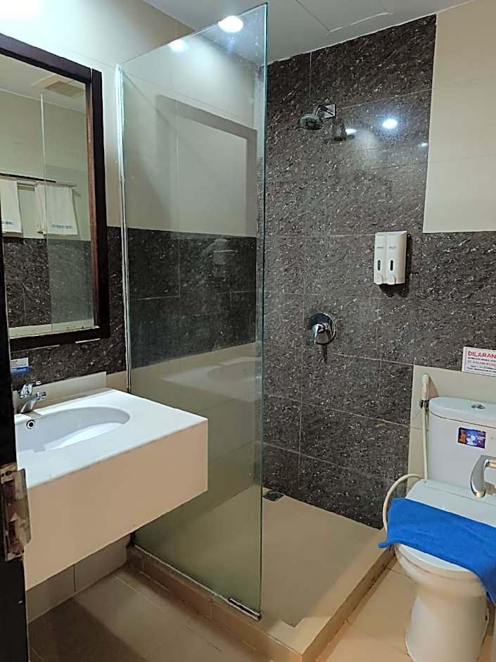 Continent Centrepoint Panakkukang – Makassar