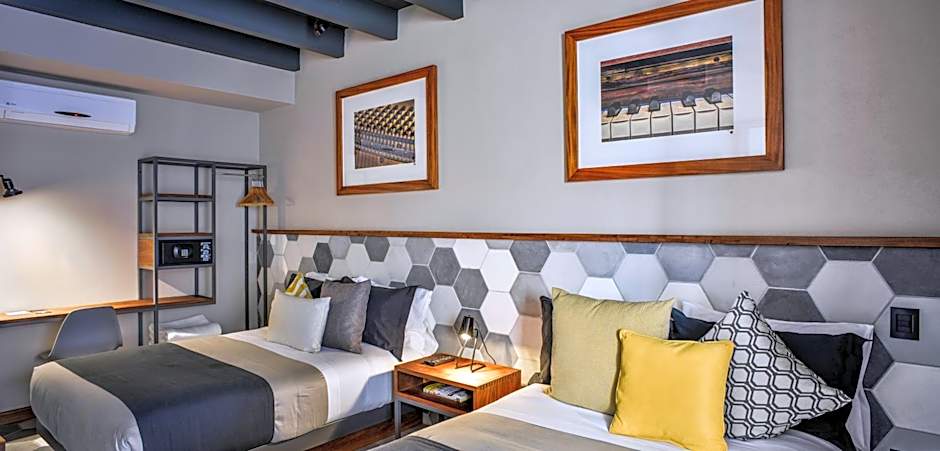 Hotel Criol
