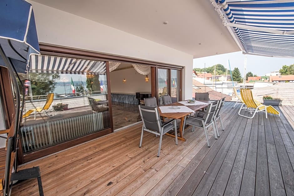 Hotel am Yachthafen