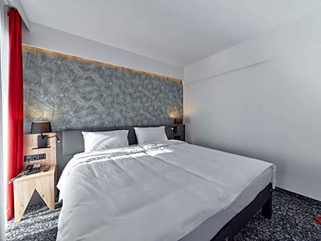 Standard Double Room with One Double Bed