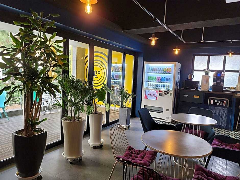Hotel Yeogiuhtte Gangneung Gyeongpo