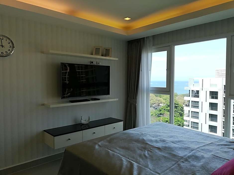 Cosy Beach View Apartments