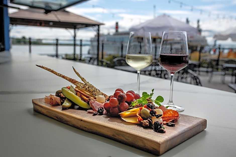 Holiday Inn Kingston - Waterfront By IHG