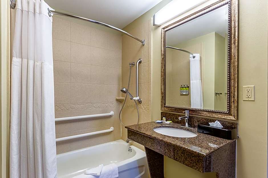 Candlewood Suites Harrisburg By IHG
